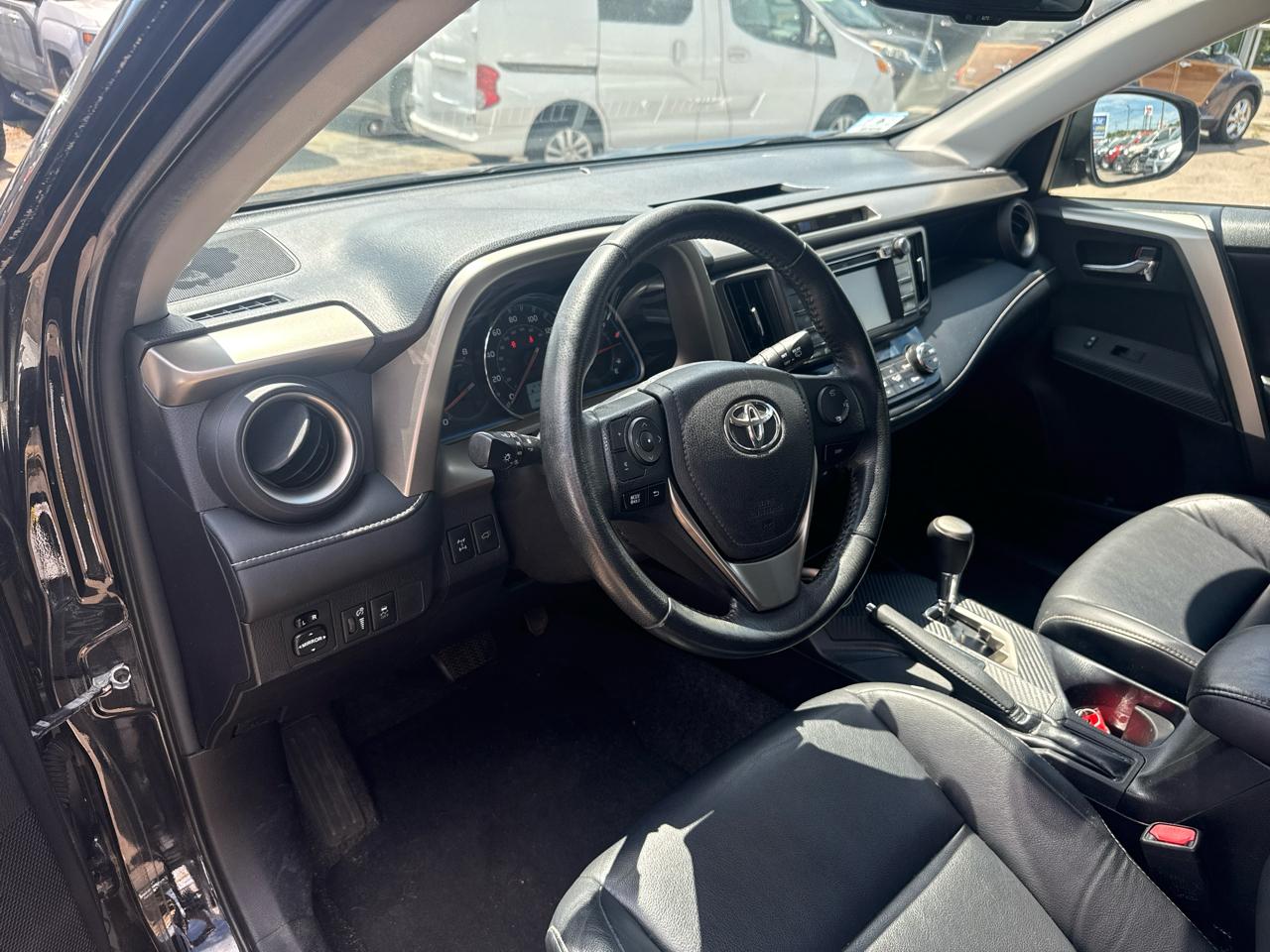 Toyota RAV4 Limited AWD 2015