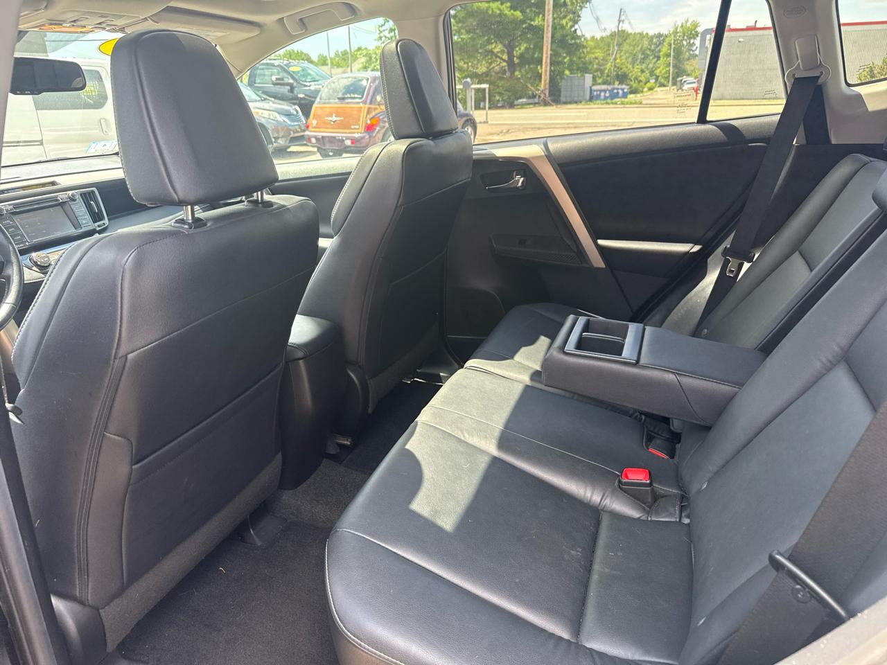Toyota RAV4 Limited AWD 2015