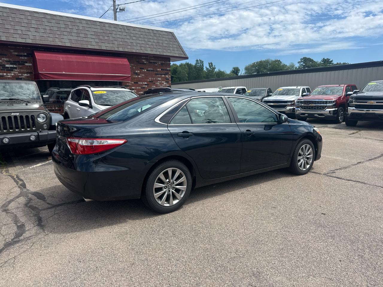 Toyota Camry XLE 2016