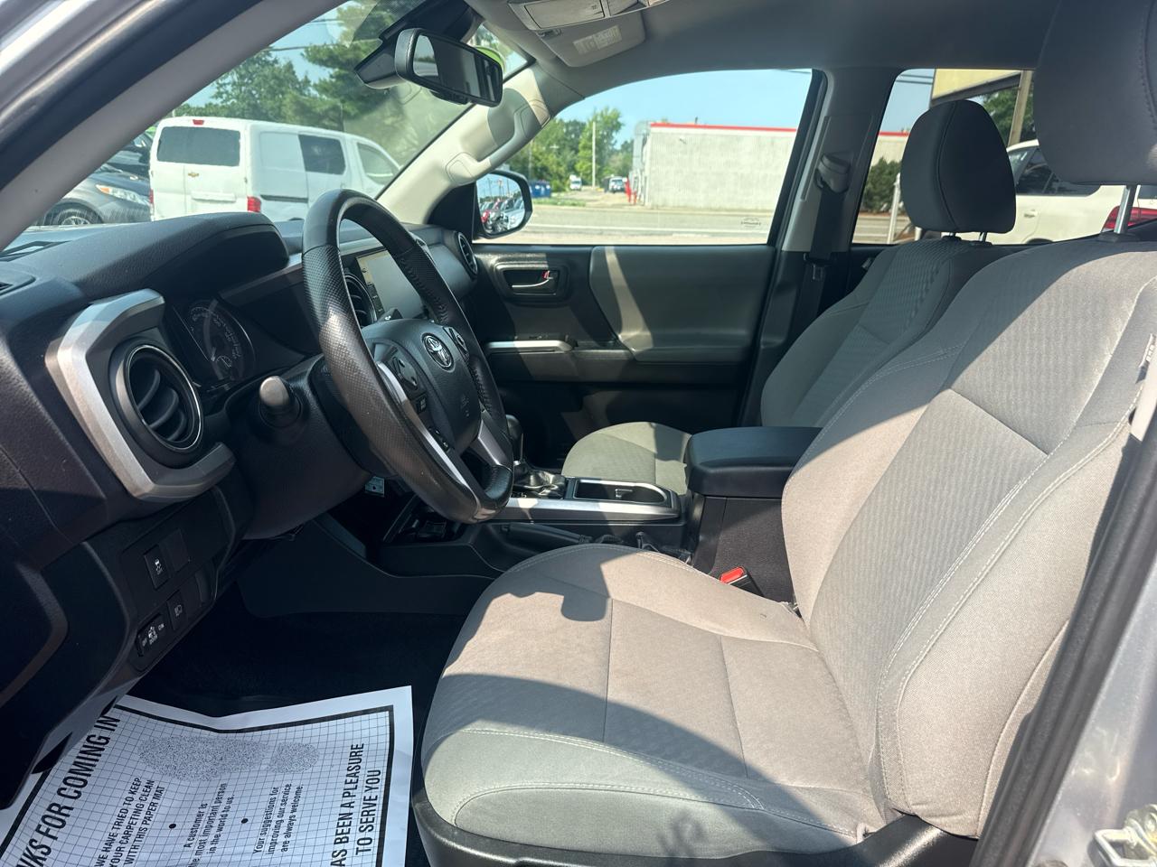 Toyota Tacoma 4WD Double Cab LB V6 AT SR5 (Natl) 2020