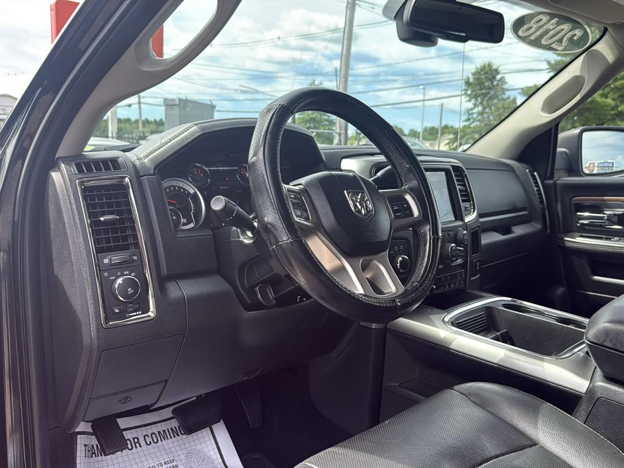 RAM 2500 Laramie Crew Cab SWB 4WD 2018