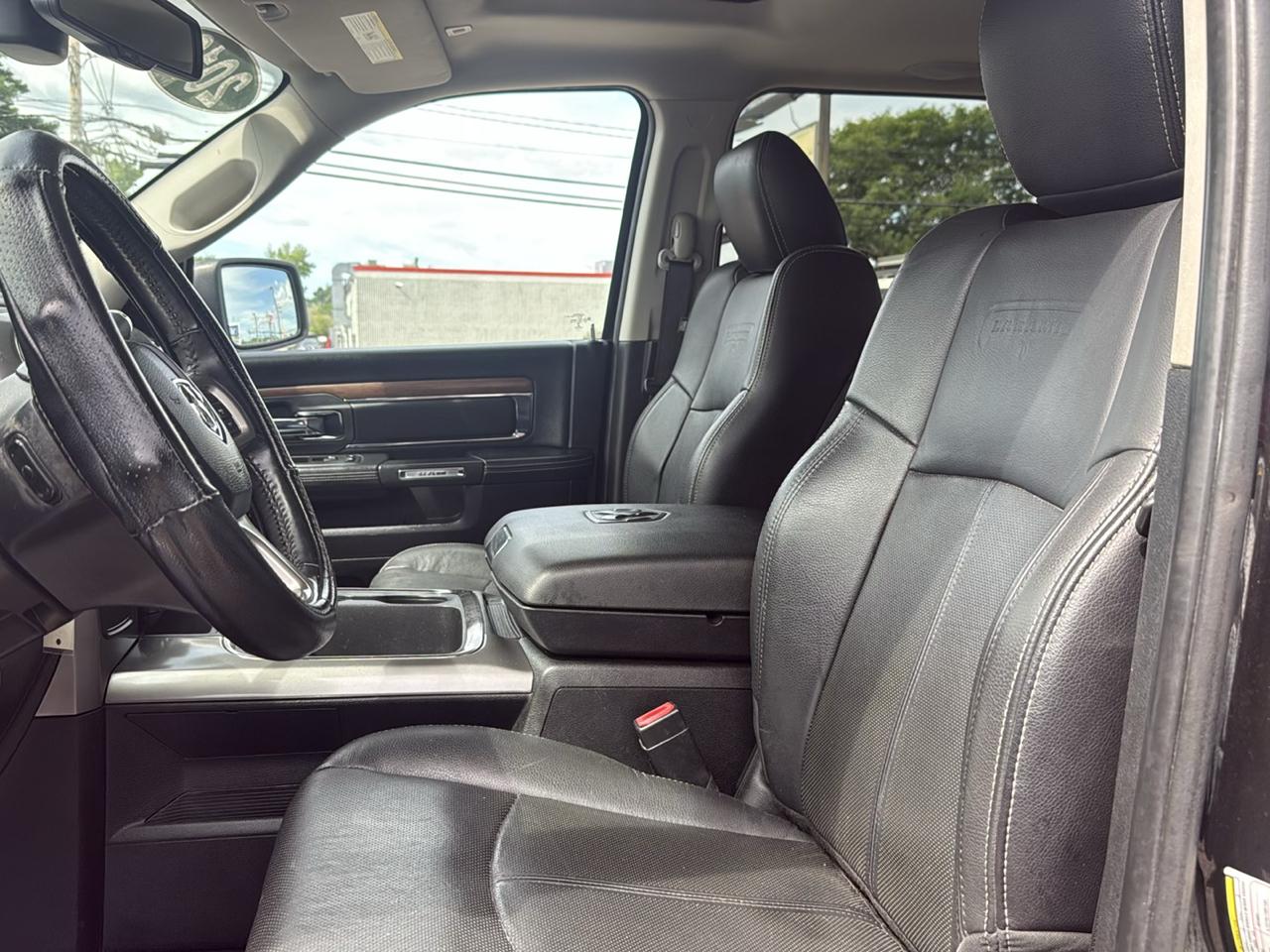 RAM 2500 Laramie Crew Cab SWB 4WD 2018