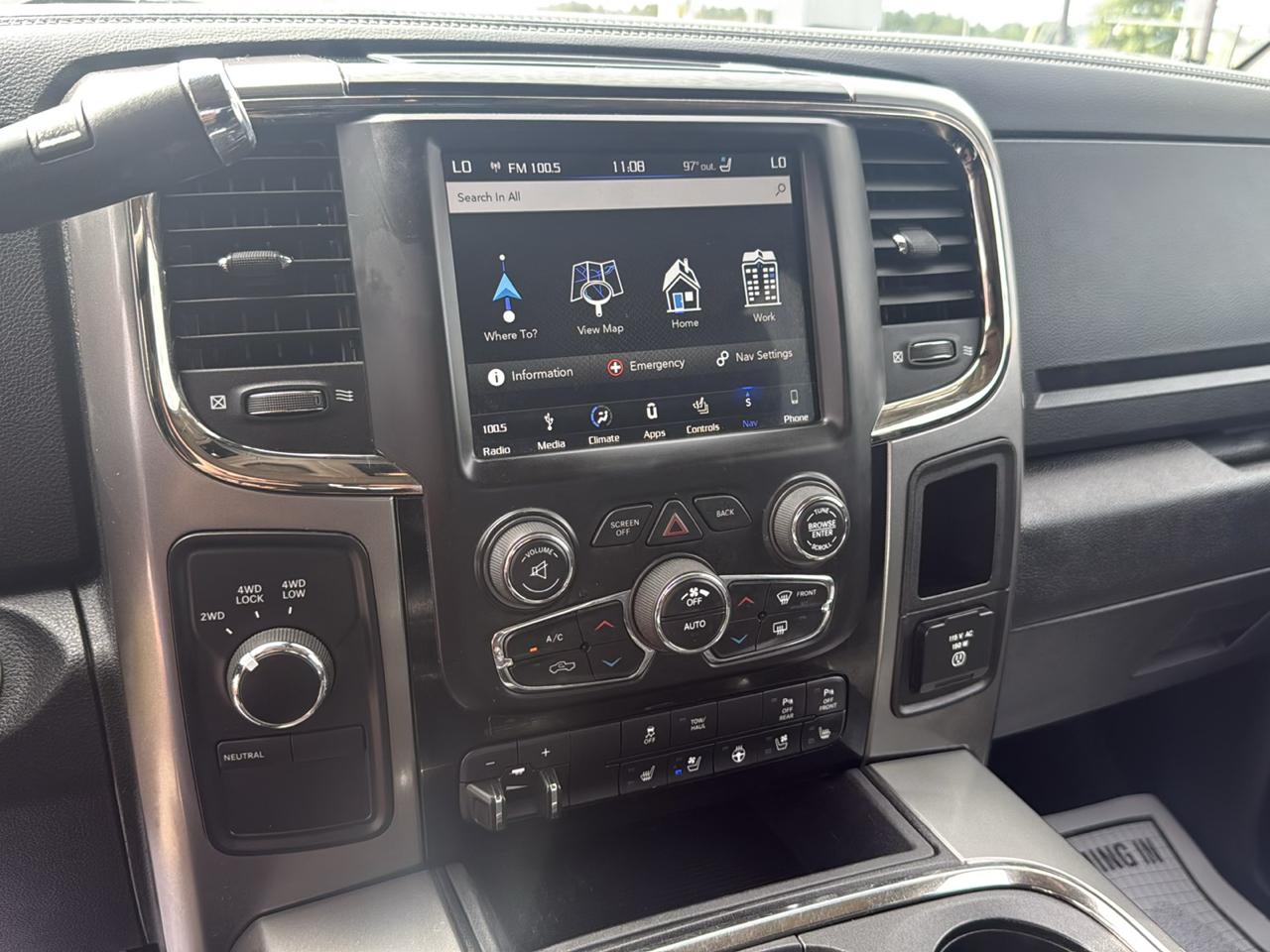 RAM 2500 Laramie Crew Cab SWB 4WD 2018