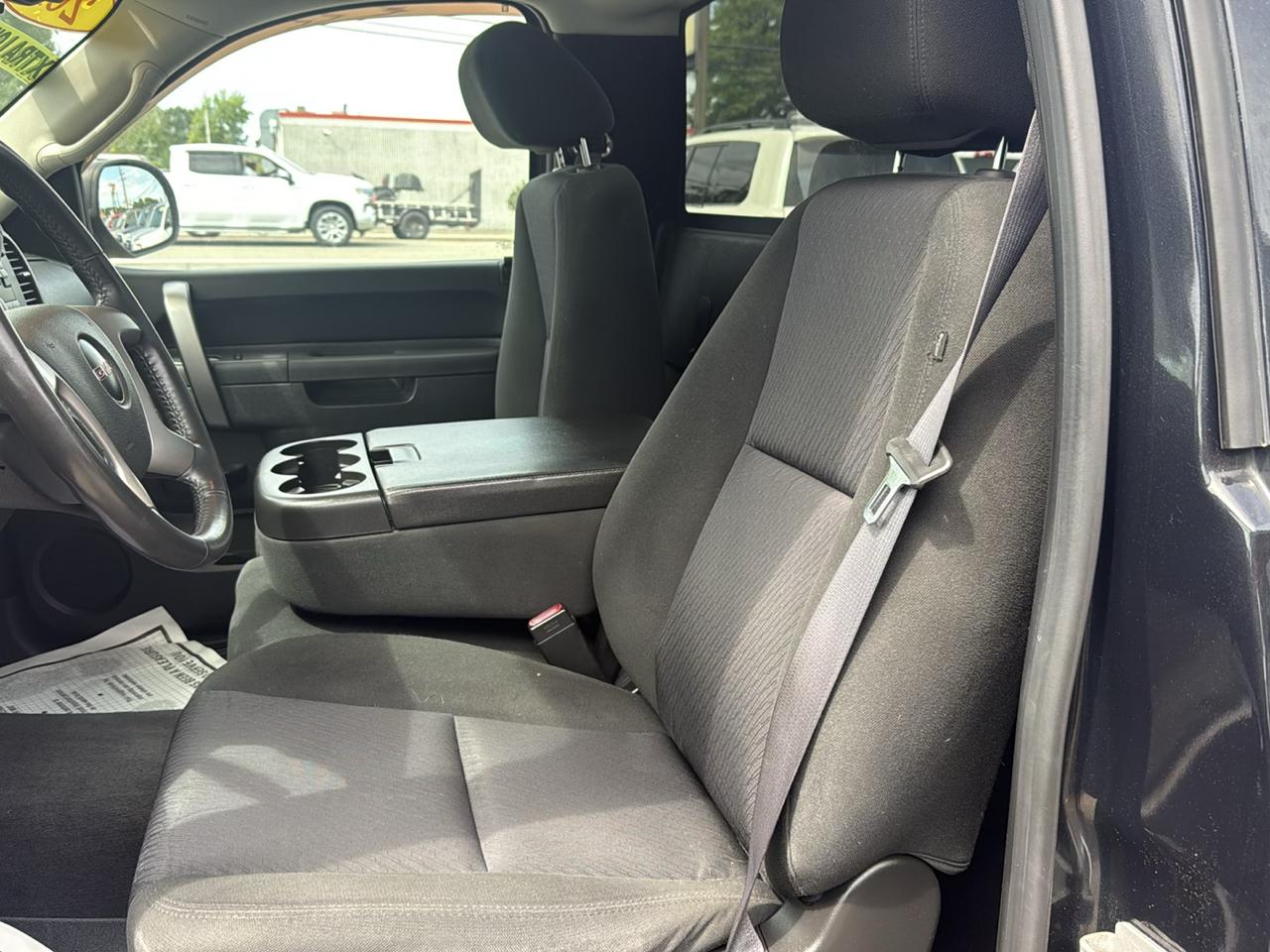 GMC Sierra 1500 4WD Reg Cab 119.0" SLE 2012