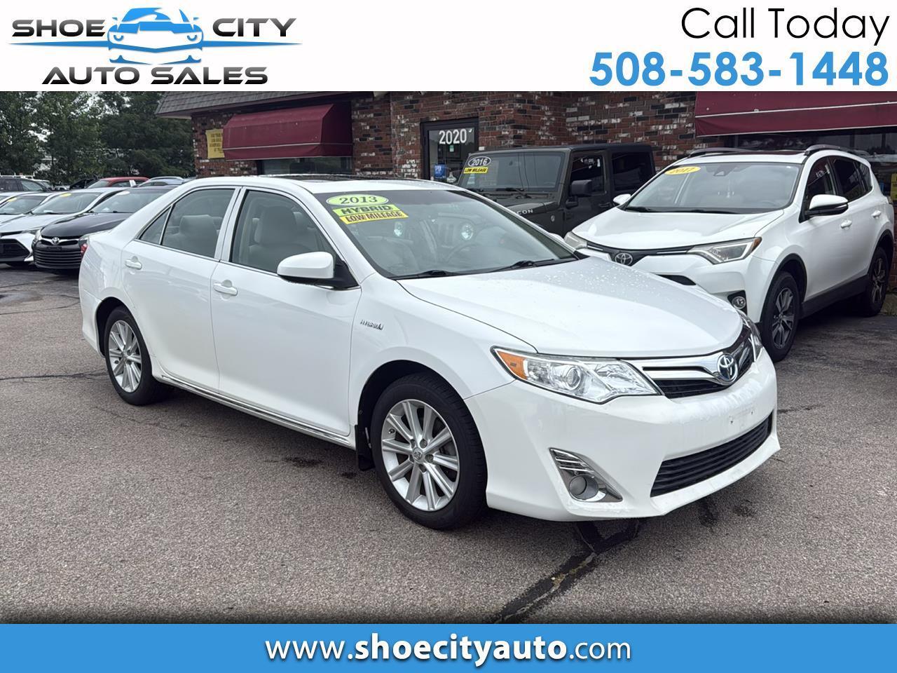 Toyota Camry Hybrid XLE 2013