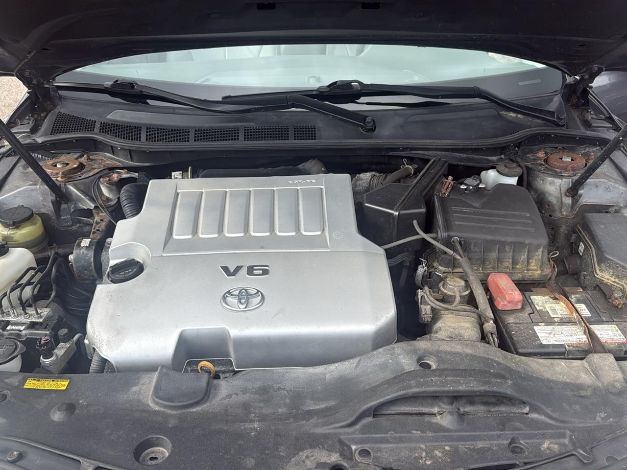 Toyota Camry XLE V6 6-Spd AT 2011