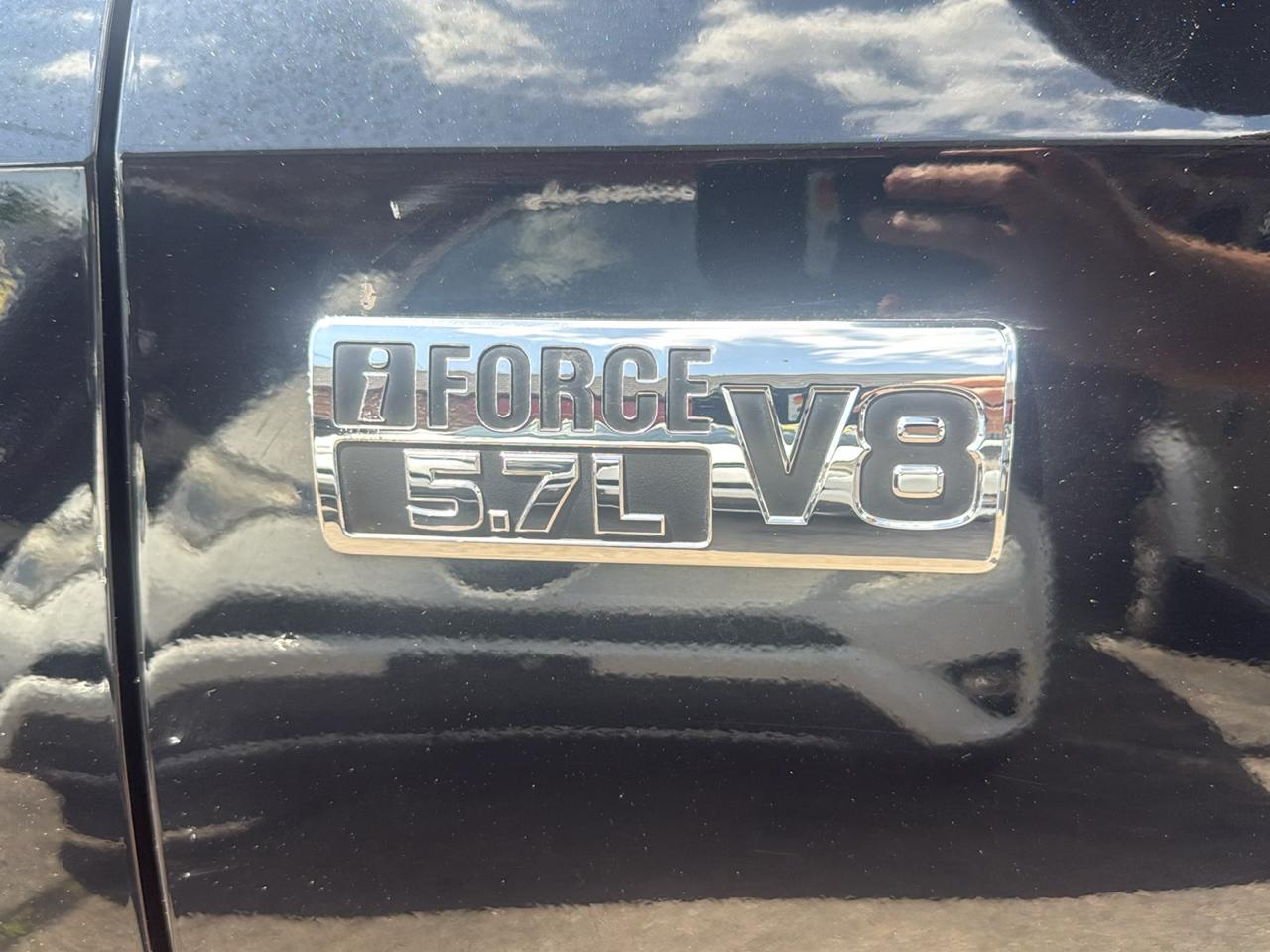 Toyota Tundra SR5 5.7L V8 Double Cab 4WD 2020