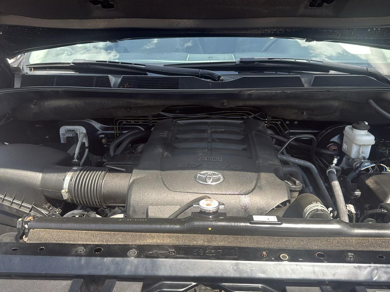 Toyota Tundra SR5 5.7L V8 Double Cab 4WD 2020