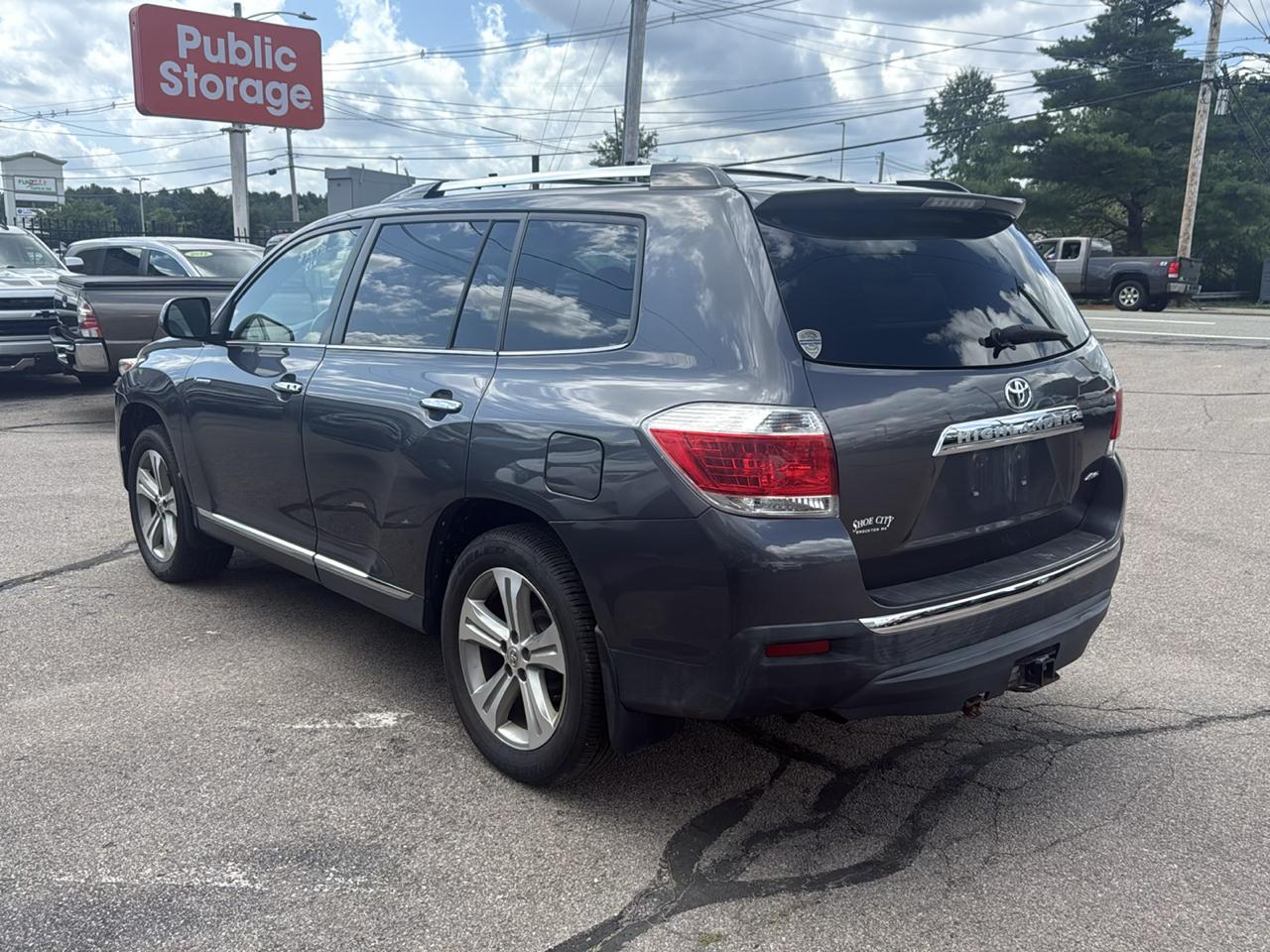Toyota Highlander Limited 4WD 2013