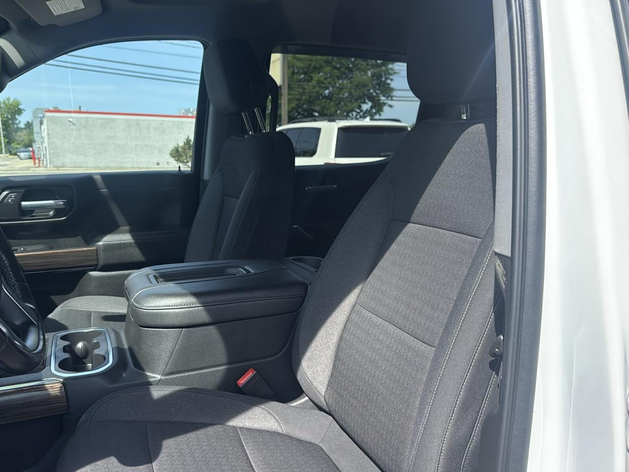 Chevrolet Silverado 1500 4WD Crew Cab 147" LT Trail Boss 2021