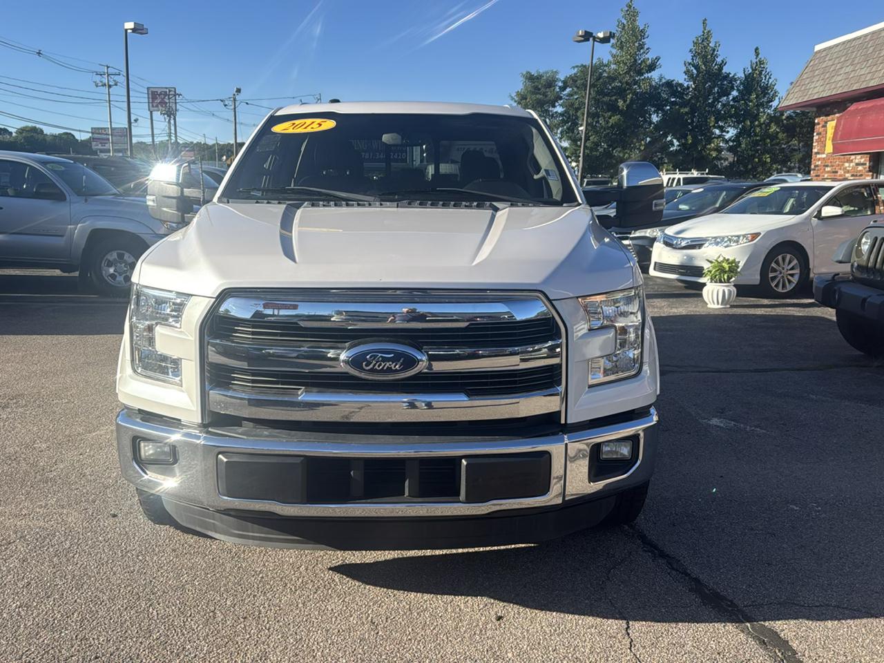 Ford F-150 2WD SuperCrew 139" Lariat 2015