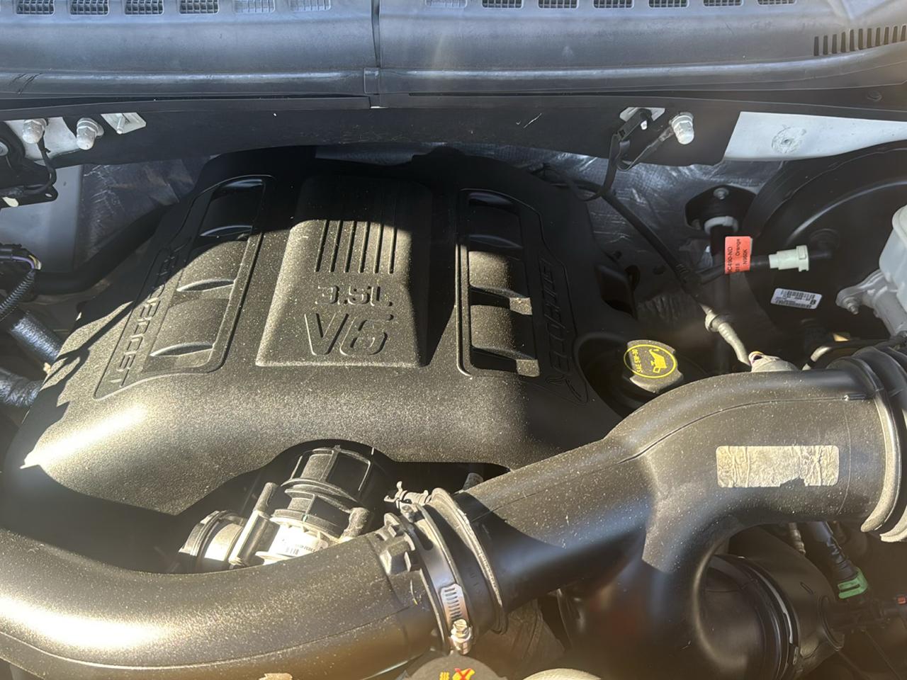 Ford F-150 2WD SuperCrew 139" Lariat 2015