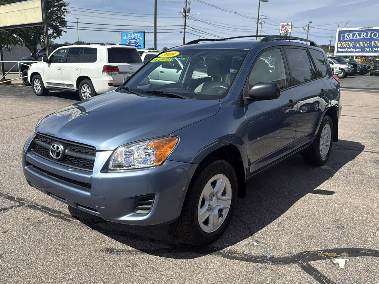 Toyota RAV4 Base I4 4WD 2009