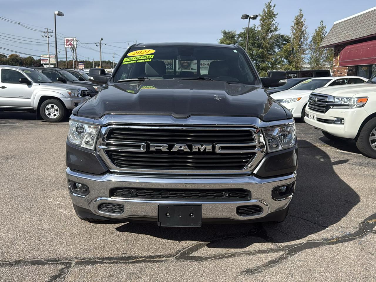 RAM 1500 Big Horn Quad Cab 4WD 2021