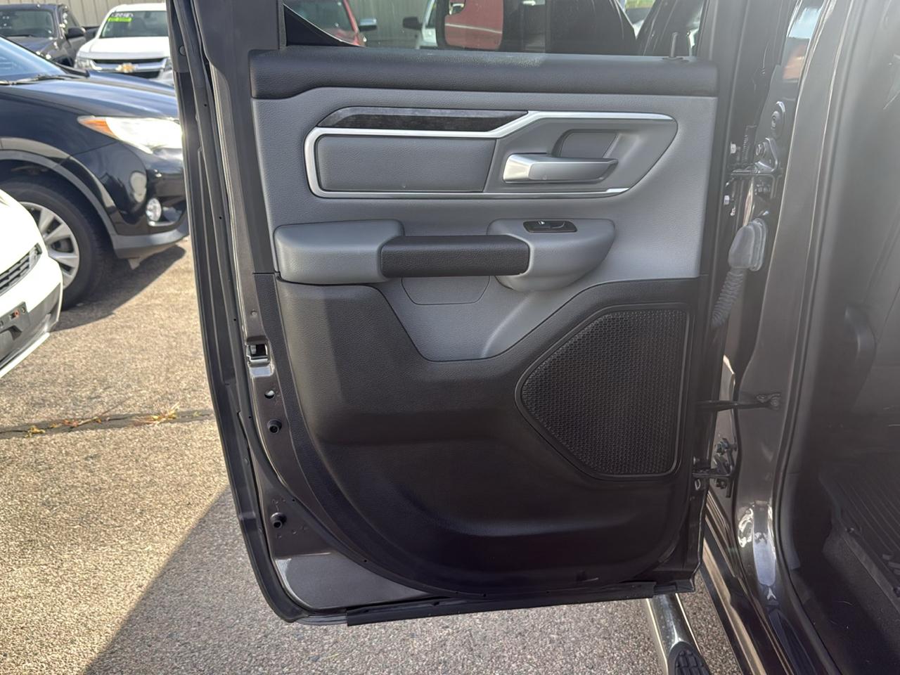 RAM 1500 Big Horn Quad Cab 4WD 2021