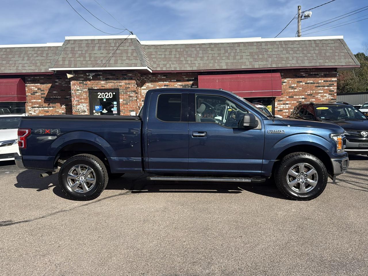 Ford F-150 4WD SuperCab 163" XLT 2018