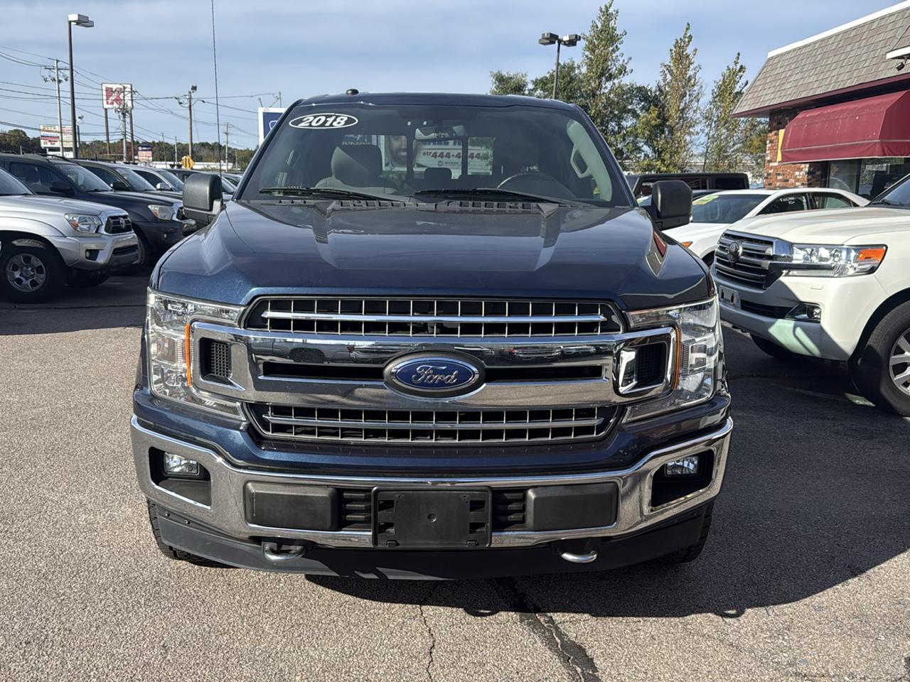 Ford F-150 4WD SuperCab 163" XLT 2018