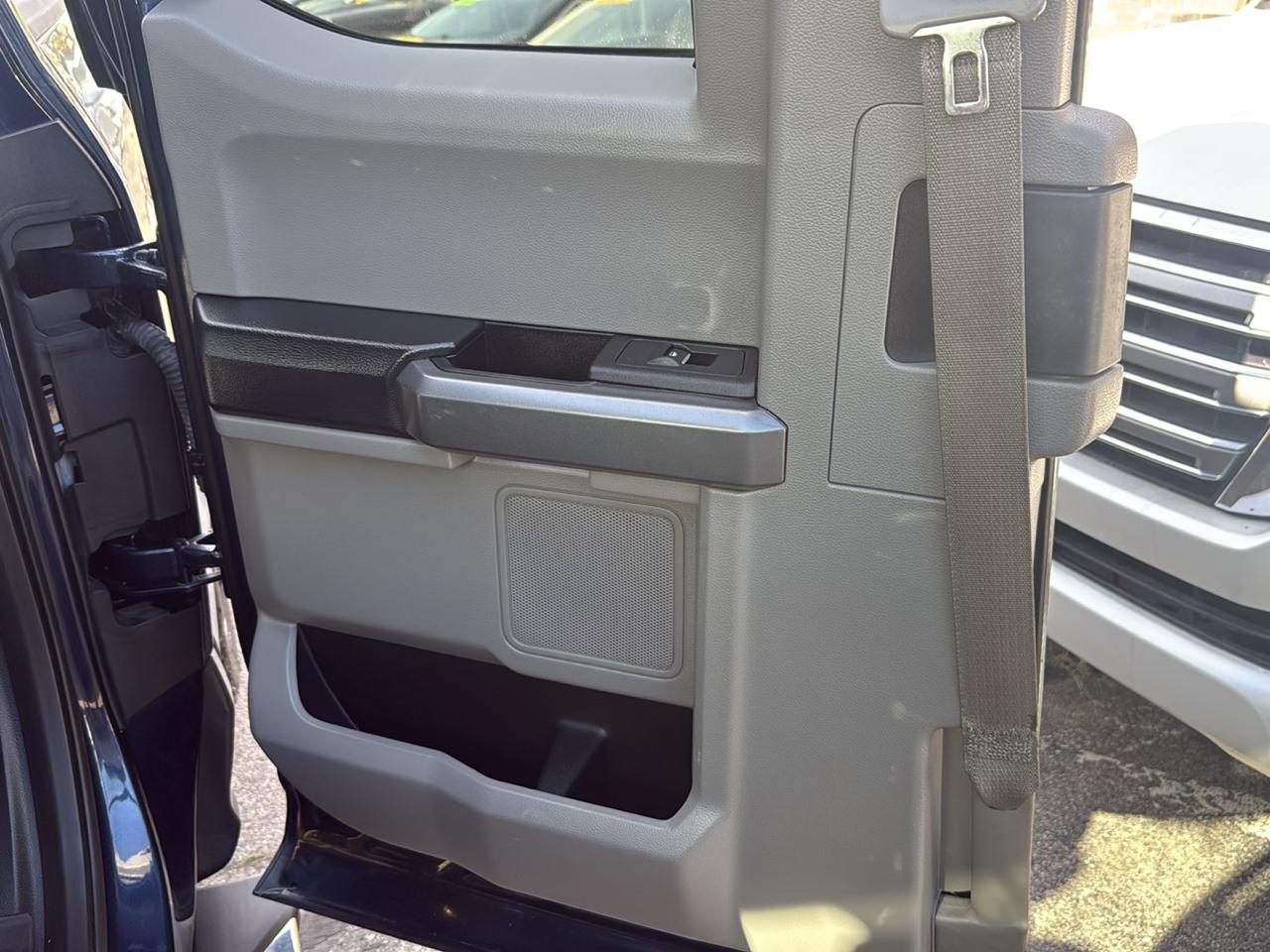 Ford F-150 4WD SuperCab 163" XLT 2018
