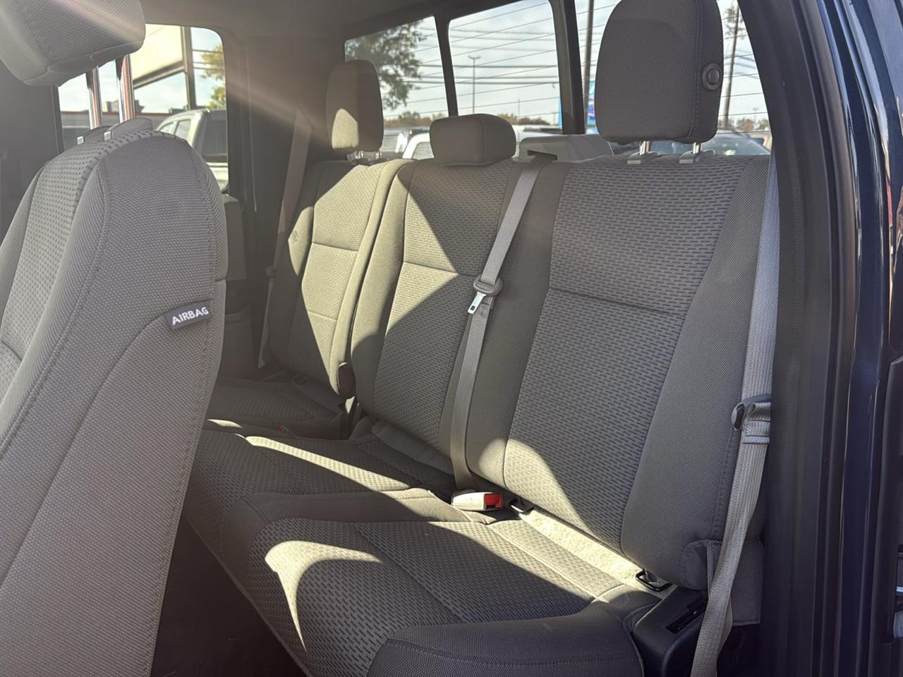 Ford F-150 4WD SuperCab 163" XLT 2018