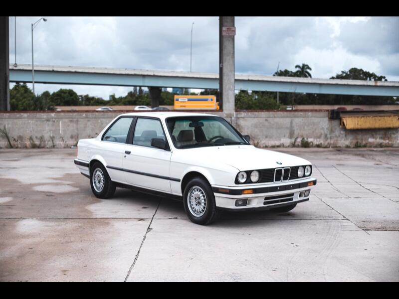 BMW 325i  1989