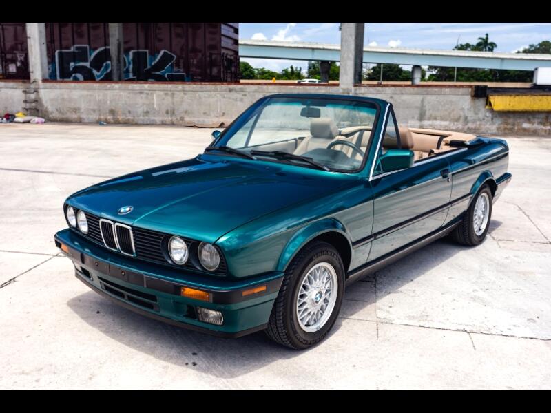 BMW 325i  1992