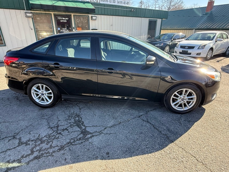 Ford Focus SE Sedan 2015