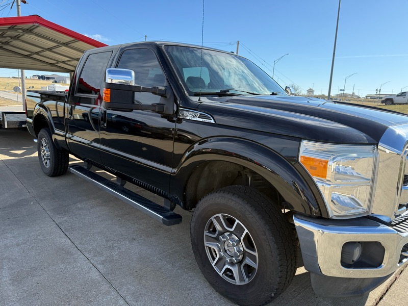 Ford F-250 SD XLT Crew Cab Long Bed 4WD 2016