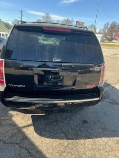 GMC Yukon Denali AWD 2007