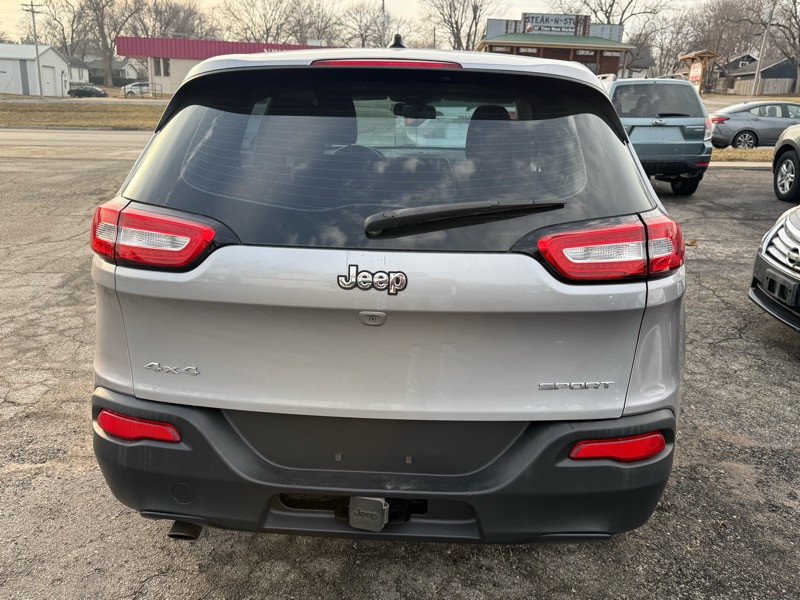 Jeep Cherokee Sport 4WD 2014