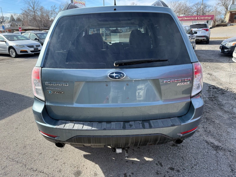Subaru Forester 2.5X Premium 2013