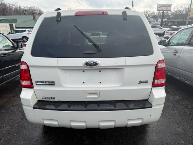Ford Escape XLT 4WD 2011