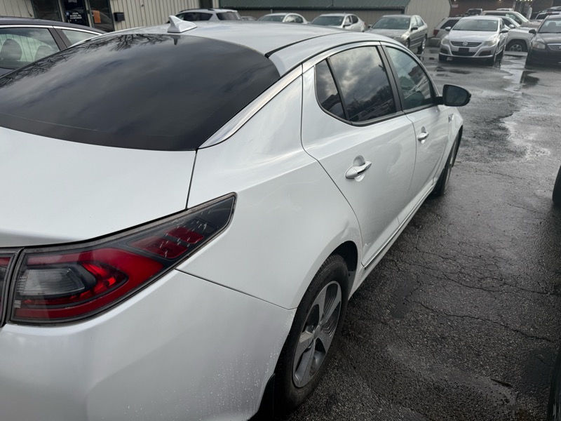 Kia Optima Hybrid LX 2015