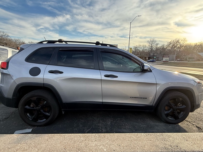 Jeep Cherokee Latitude FWD 2018