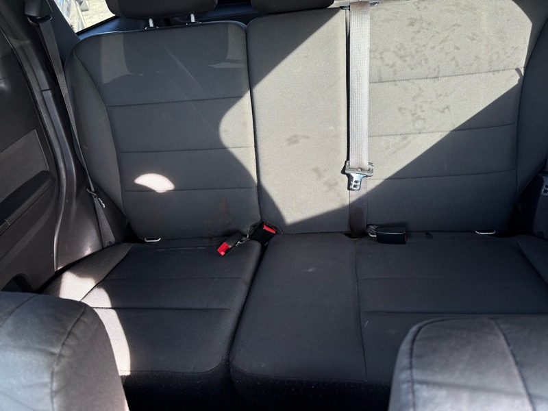 Ford Escape XLT FWD 2011