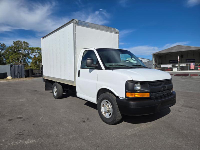 2017 Chevrolet Express G3500 12'