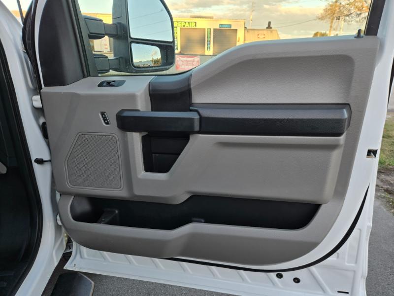 Ford F-250 SD XL Crew Cab 4WD 2021