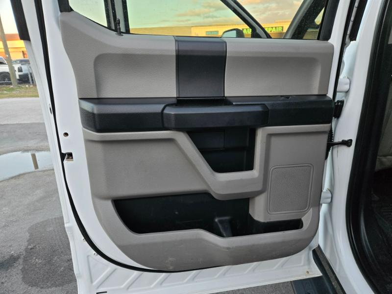 Ford F-250 SD XL Crew Cab 4WD 2021