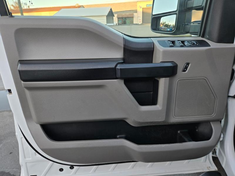 Ford F-250 SD XL Crew Cab 4WD 2021