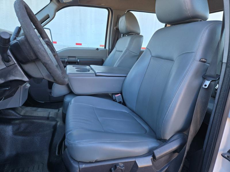 Ford F-350 SD XL Crew Cab 2WD 2015