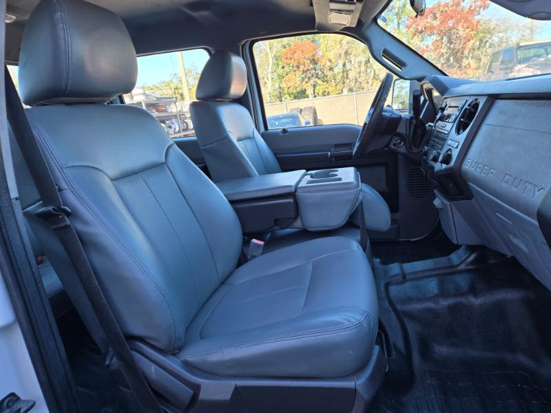 Ford F-350 SD XL Crew Cab 2WD 2015