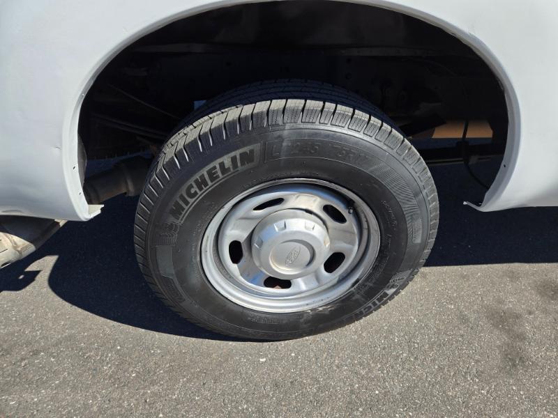 Ford F-350 SD XL Crew Cab 2WD 2015