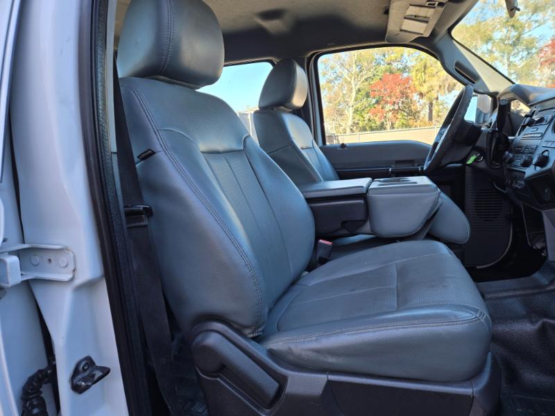 Ford F-350 SD XL Crew Cab Long Bed 2WD 2015