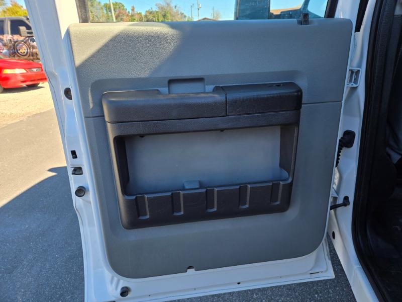 Ford F-350 SD XL Crew Cab Long Bed 2WD 2015