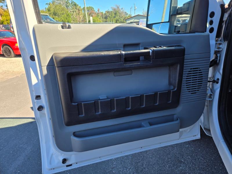 Ford F-350 SD XL Crew Cab Long Bed 2WD 2015