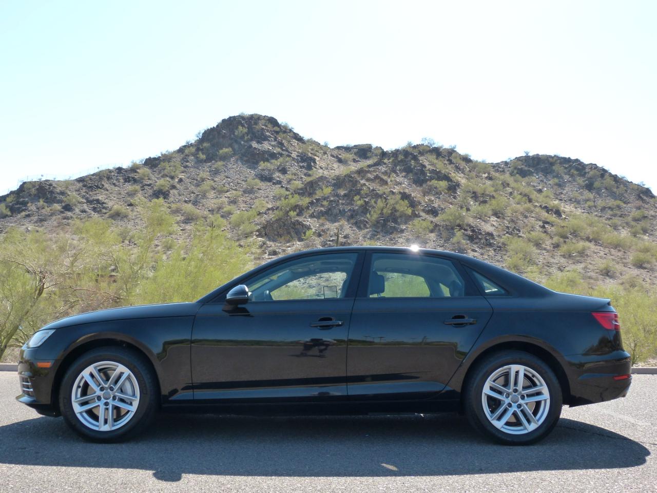 Audi A4 2.0T Premium Sedan 2017