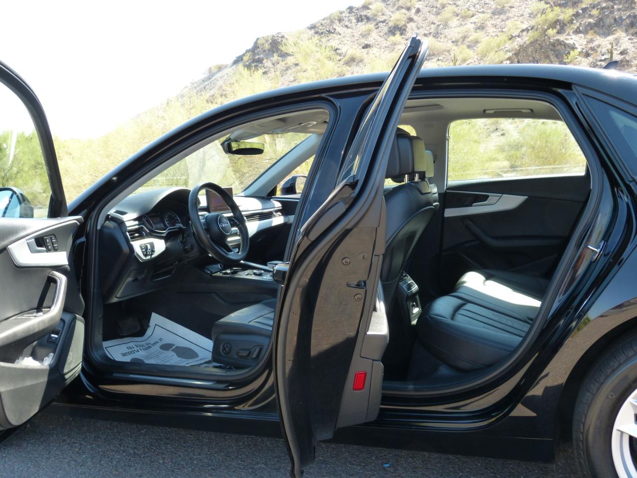 Audi A4 2.0T Premium Sedan 2017