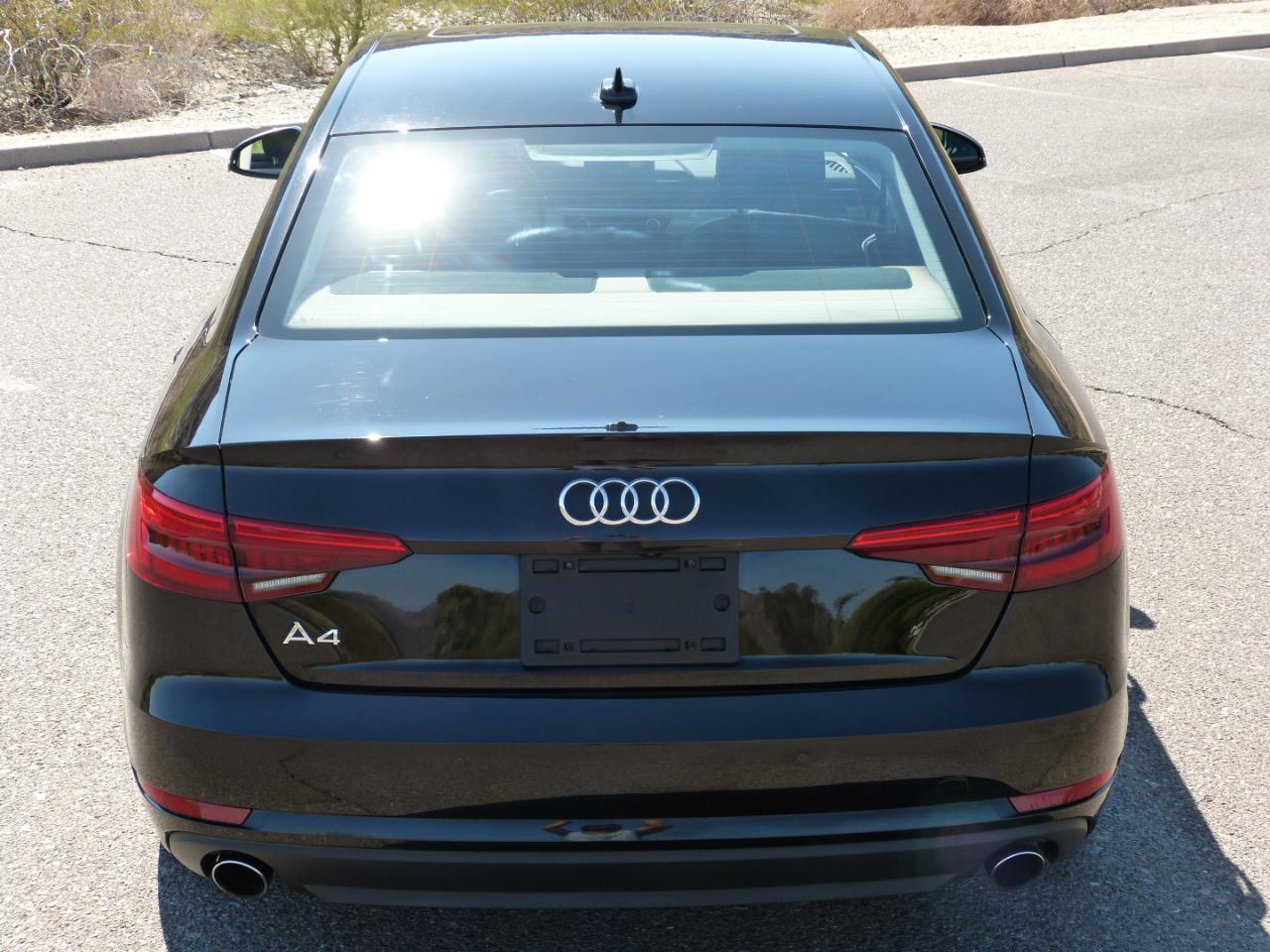 Audi A4 2.0T Premium Sedan 2017