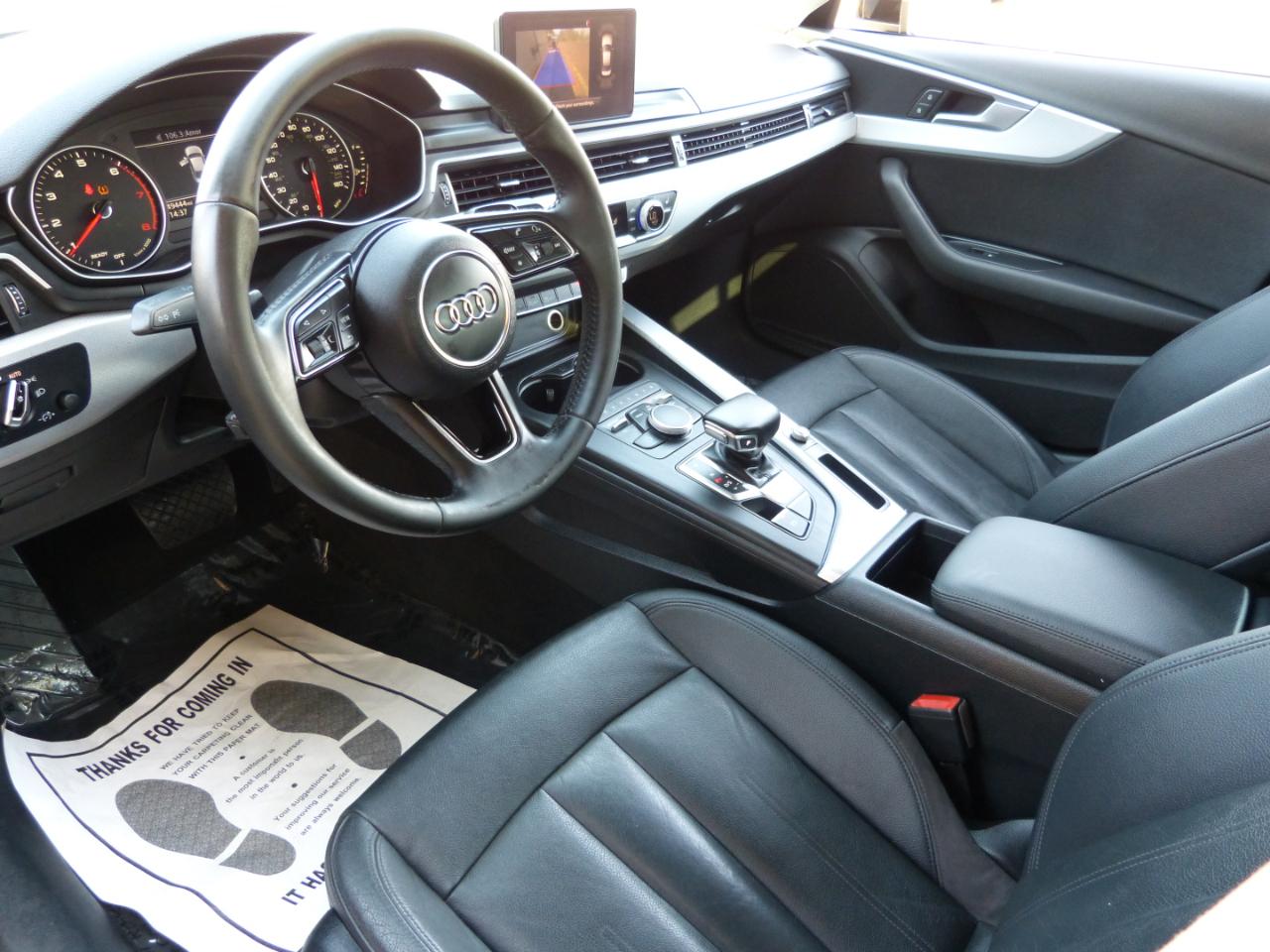 Audi A4 2.0T Premium Sedan 2017