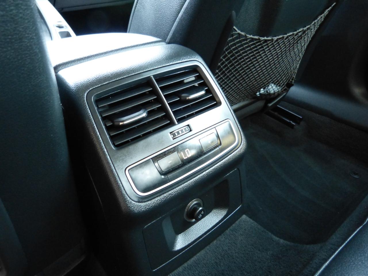 Audi A4 2.0T Premium Sedan 2017