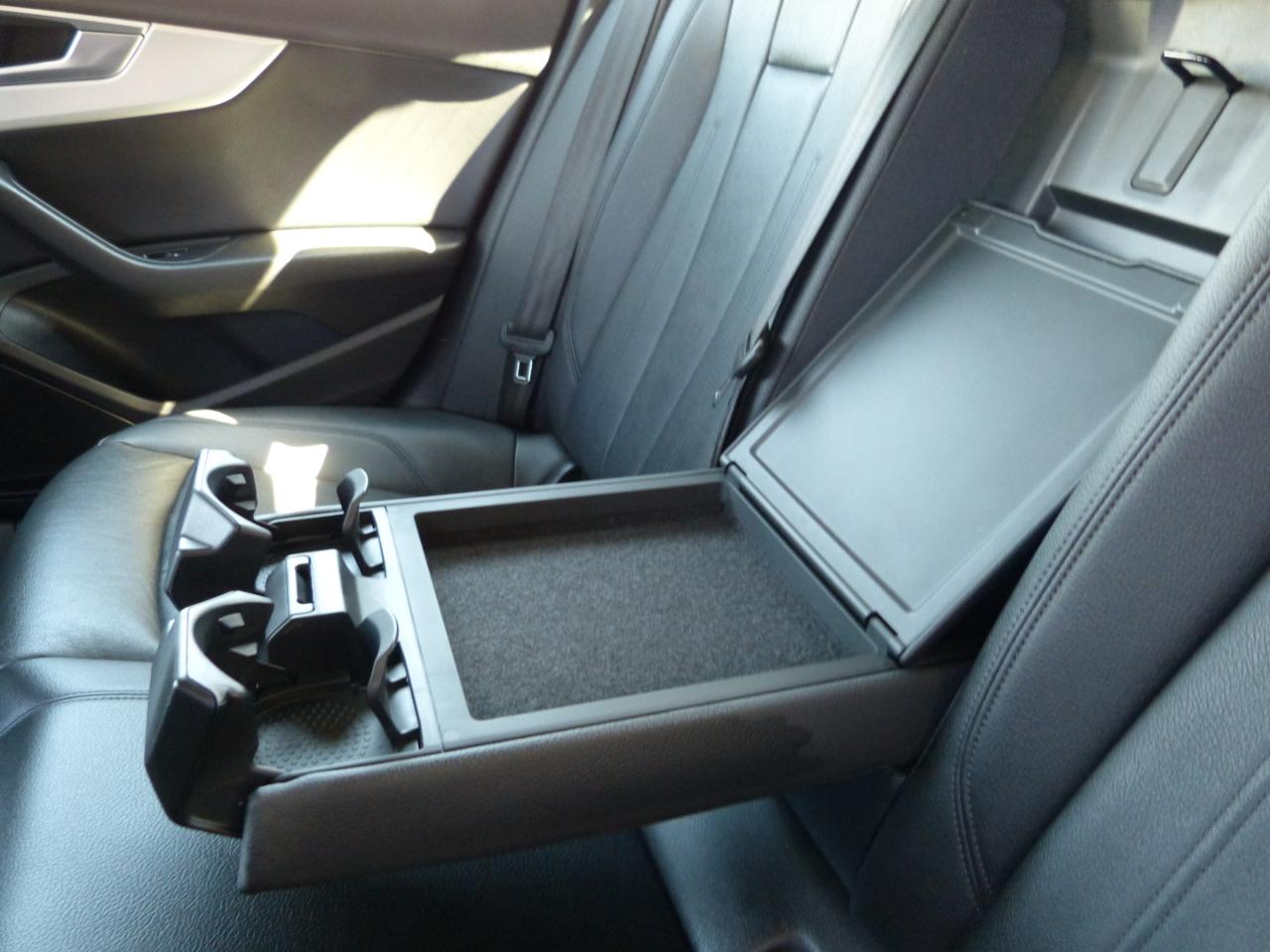 Audi A4 2.0T Premium Sedan 2017